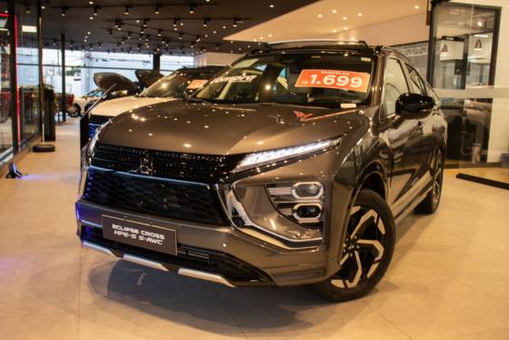 MITSUBISHI ECLIPSE CROSS 1.5 MIVEC TURBO GASOLINA HPE-S CVT MITSUBISHI ECLIPSE CROSS 1.5 MIVEC TURBO GASOLINA HPE-S CVT